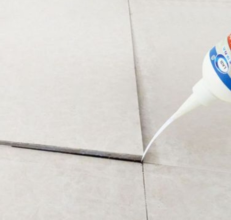 安泽瓷砖空鼓维修公司分享卫生间瓷砖脱落的原因可能有以下几点